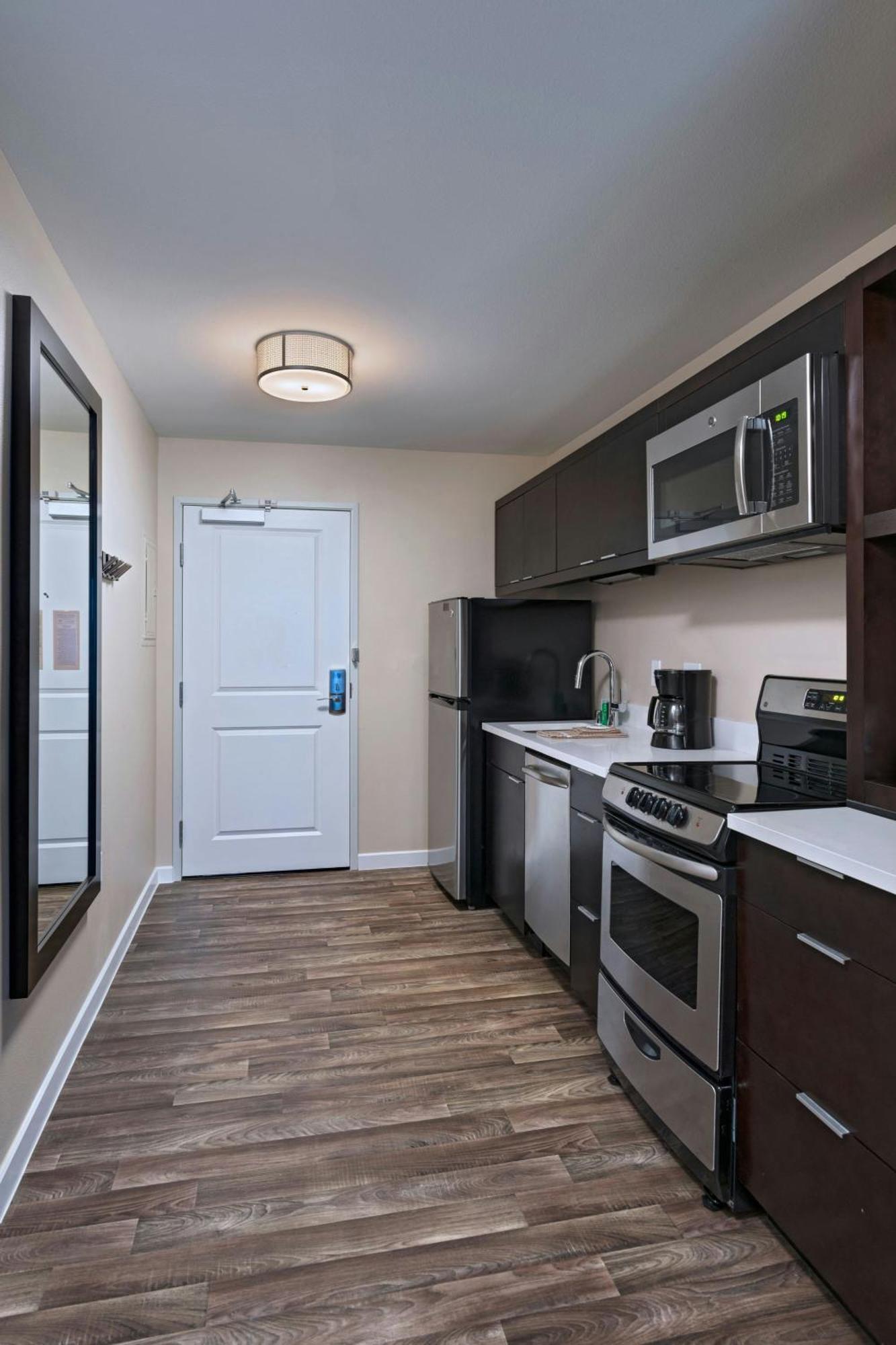 Towneplace Suites By Marriott Tacoma Lakewood Exterior foto